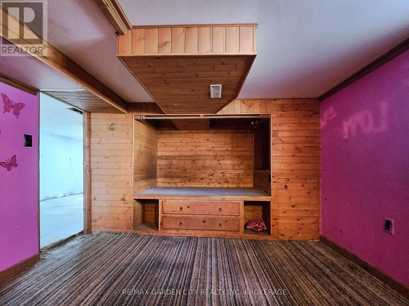 37 Kernahan Street, St. Catharines, Ontario  L2R 4T1 - Photo 20 - X12972468