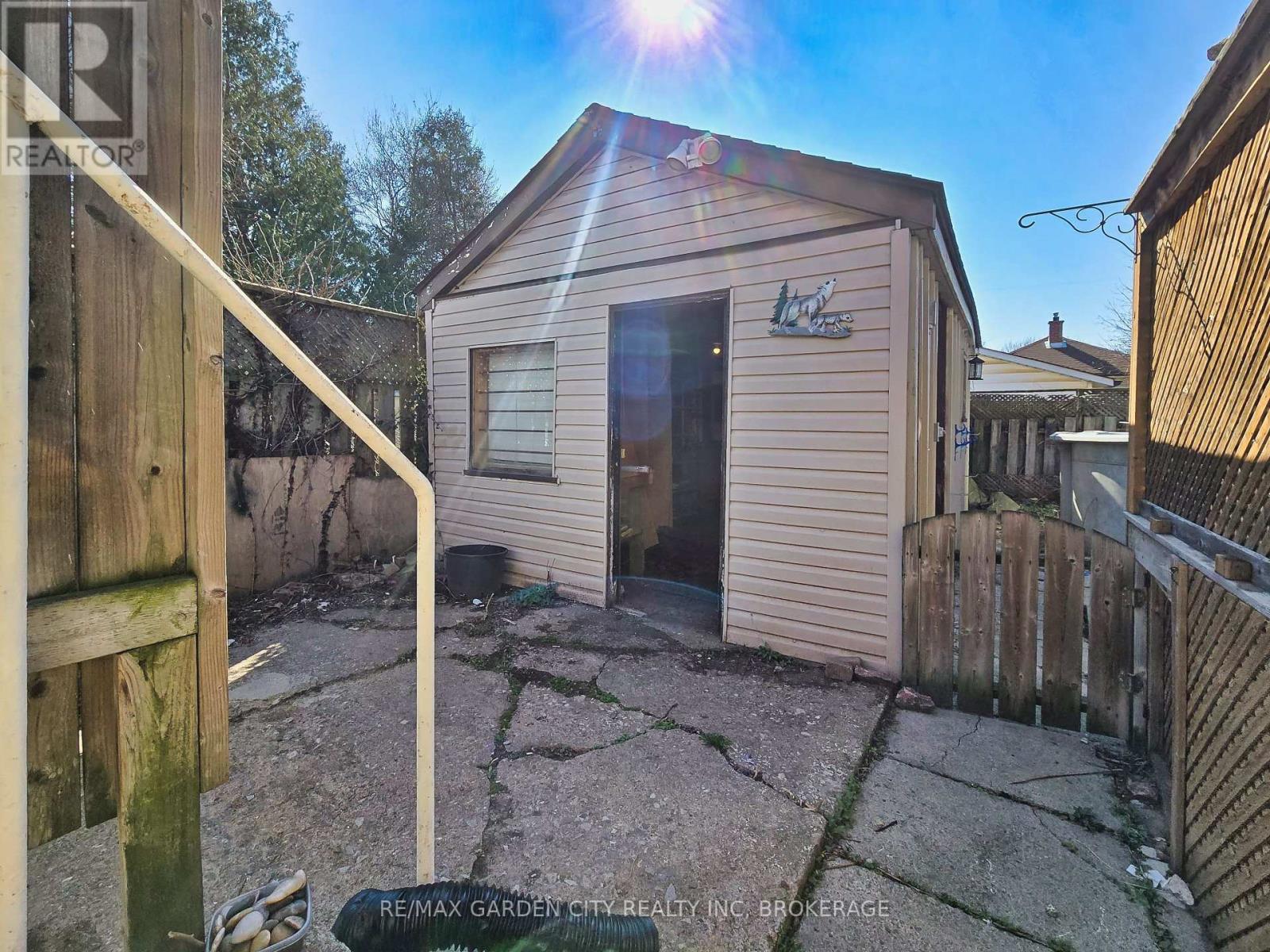 37 Kernahan Street, St. Catharines, Ontario  L2R 4T1 - Photo 30 - X12972468