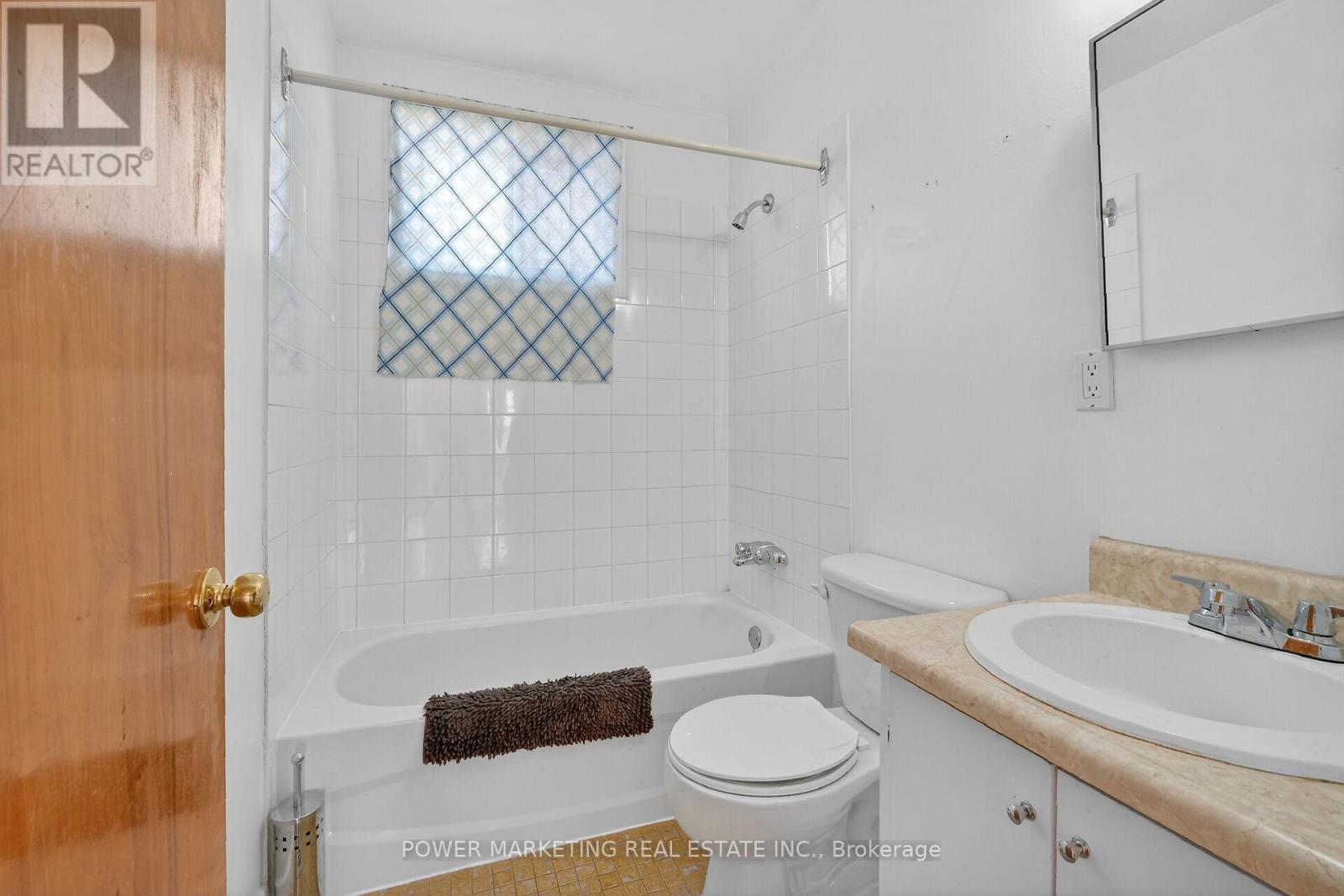 944 Eve Street, Ottawa, Ontario  K1K 3R4 - Photo 32 - X12977624