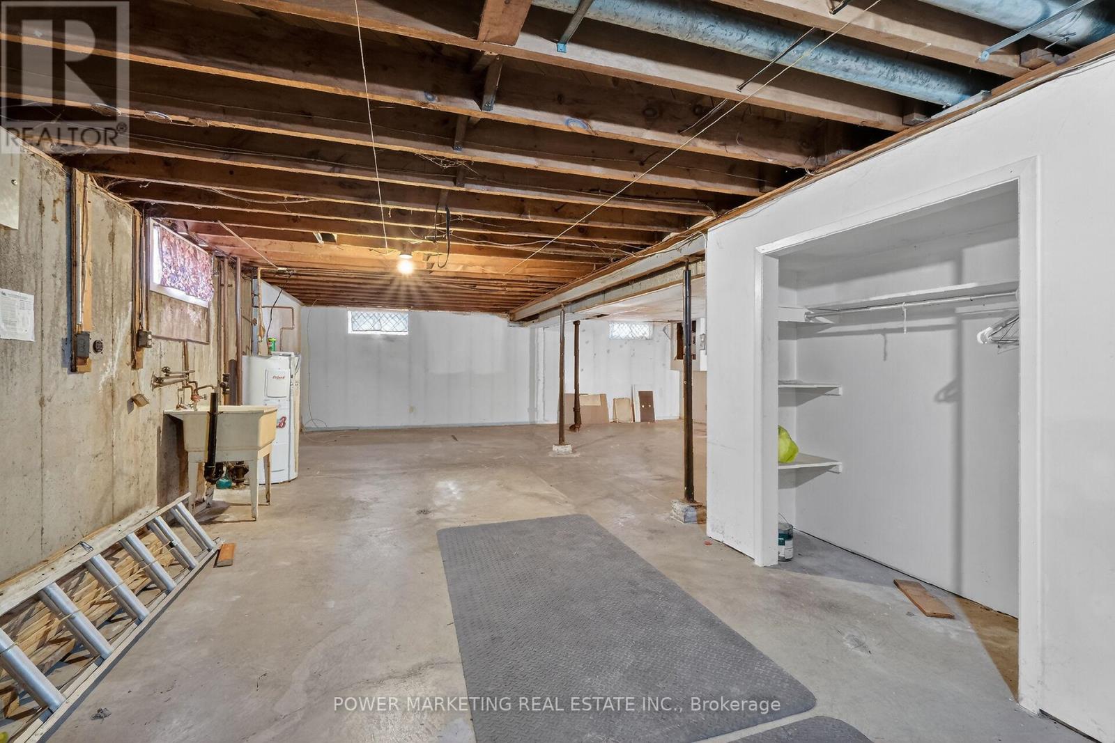 944 Eve Street, Ottawa, Ontario  K1K 3R4 - Photo 36 - X12977624