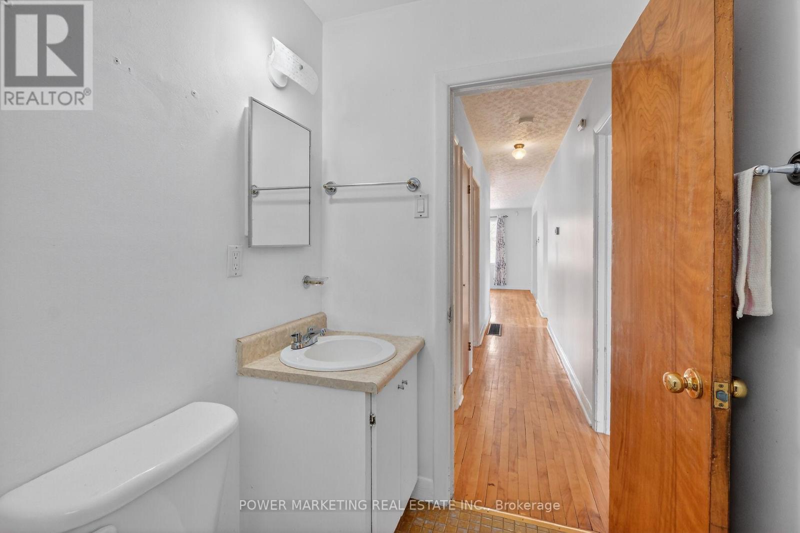 944 Eve Street, Ottawa, Ontario  K1K 3R4 - Photo 34 - X12977624