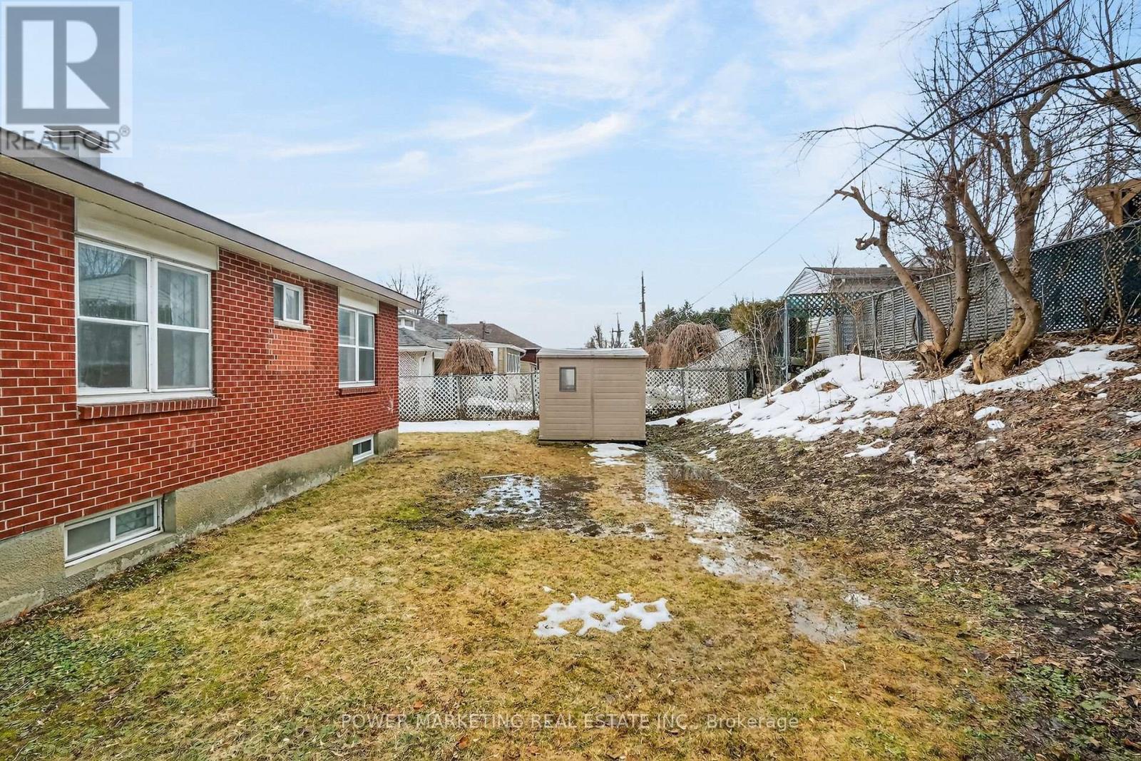 944 Eve Street, Ottawa, Ontario  K1K 3R4 - Photo 43 - X12977624