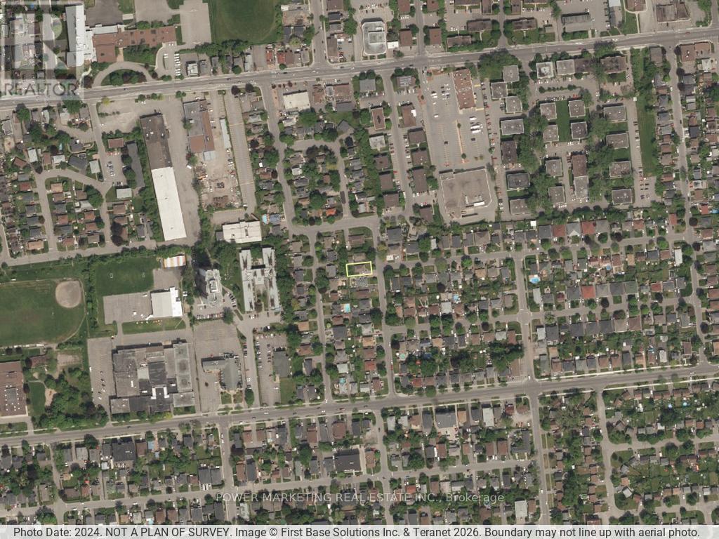 944 Eve Street, Ottawa, Ontario  K1K 3R4 - Photo 4 - X12977624