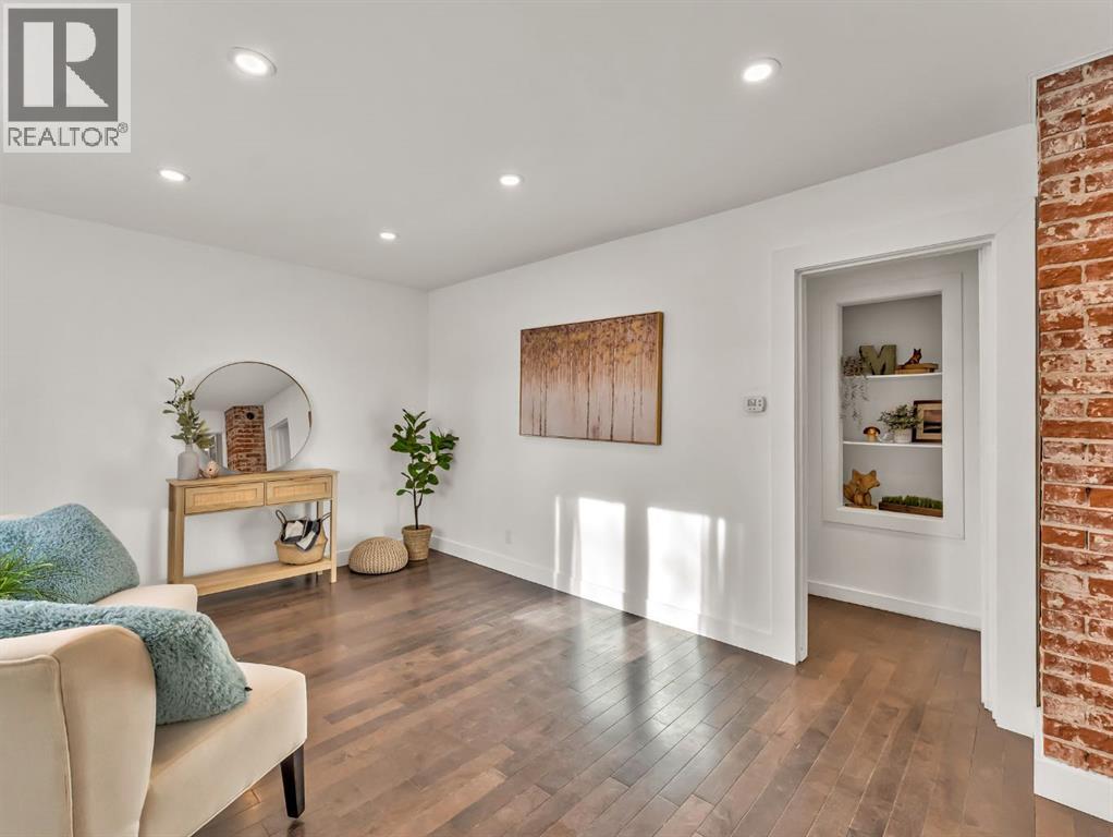 198 1 Street Ne, Medicine Hat, Alberta  T1A 5K3 - Photo 5 - A2279465