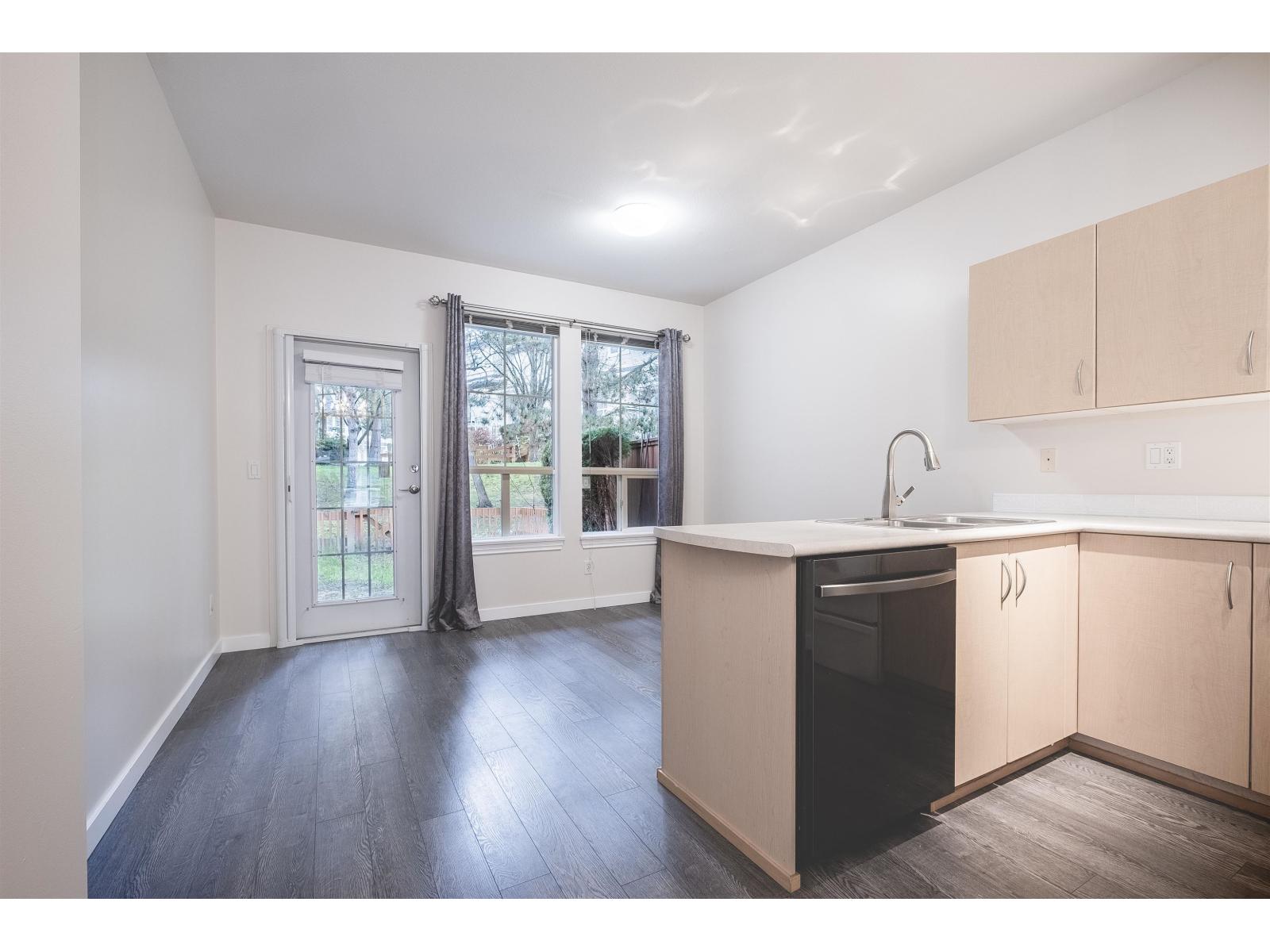 34 14952 58 Avenue, Surrey, British Columbia  V3S 9J2 - Photo 5 - R3100436