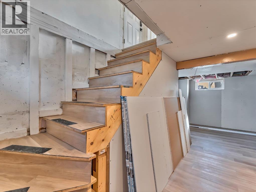 198 1 Street Ne, Medicine Hat, Alberta  T1A 5K3 - Photo 24 - A2279465