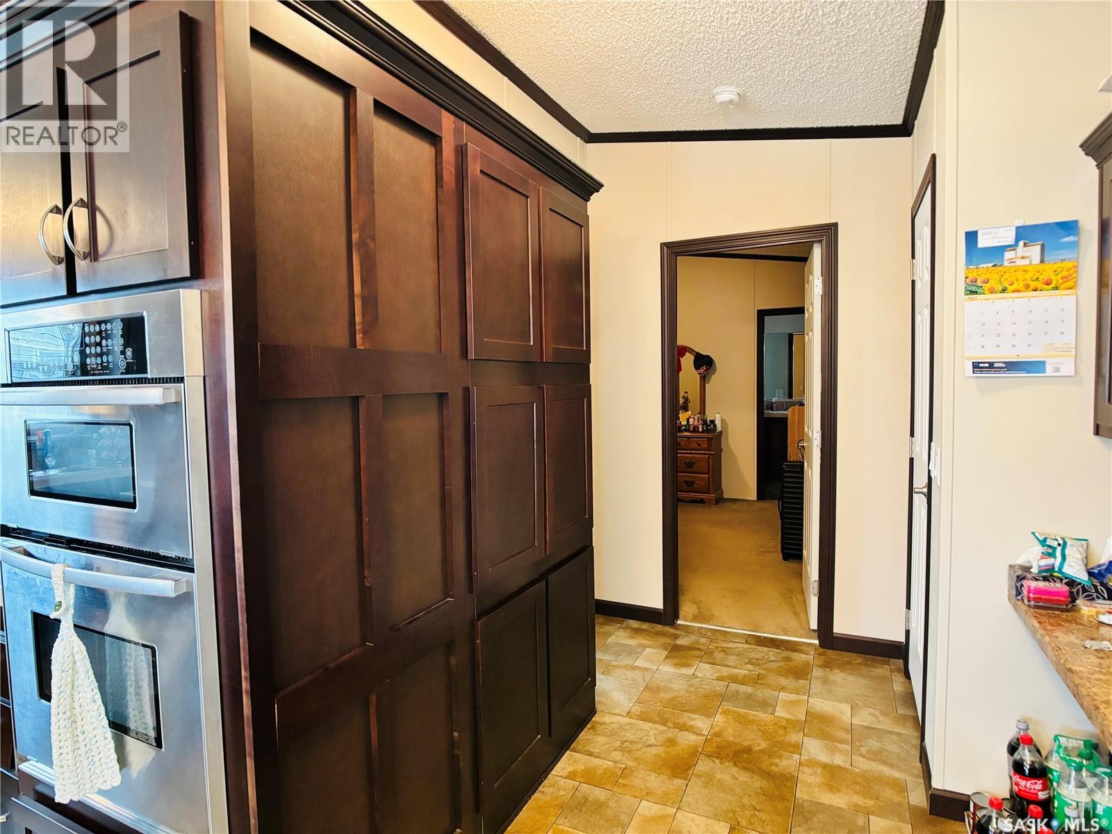 6 2004 Alice Road, Estevan, Saskatchewan  S4A 3A7 - Photo 17 - SK014060