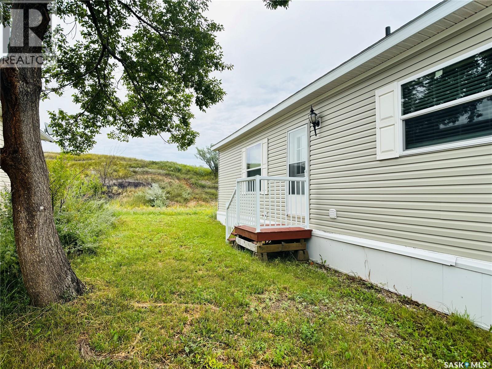 6 2004 Alice Road, Estevan, Saskatchewan  S4A 3A7 - Photo 33 - SK014060