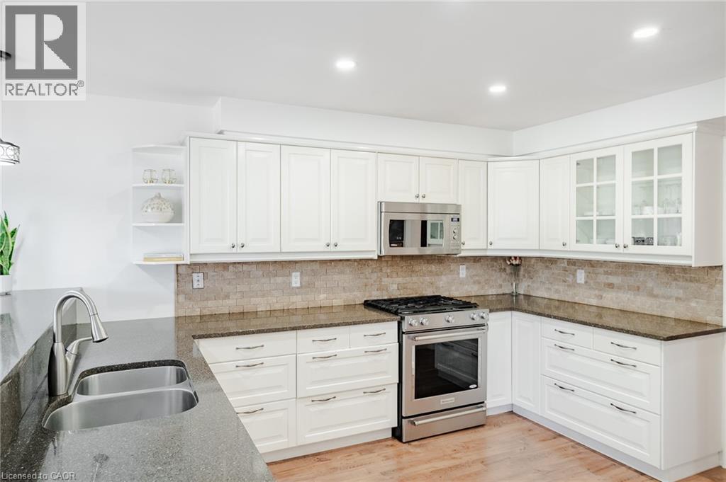 1229 Freeman Street, Burlington, Ontario  L7S 2J7 - Photo 12 - 40798467