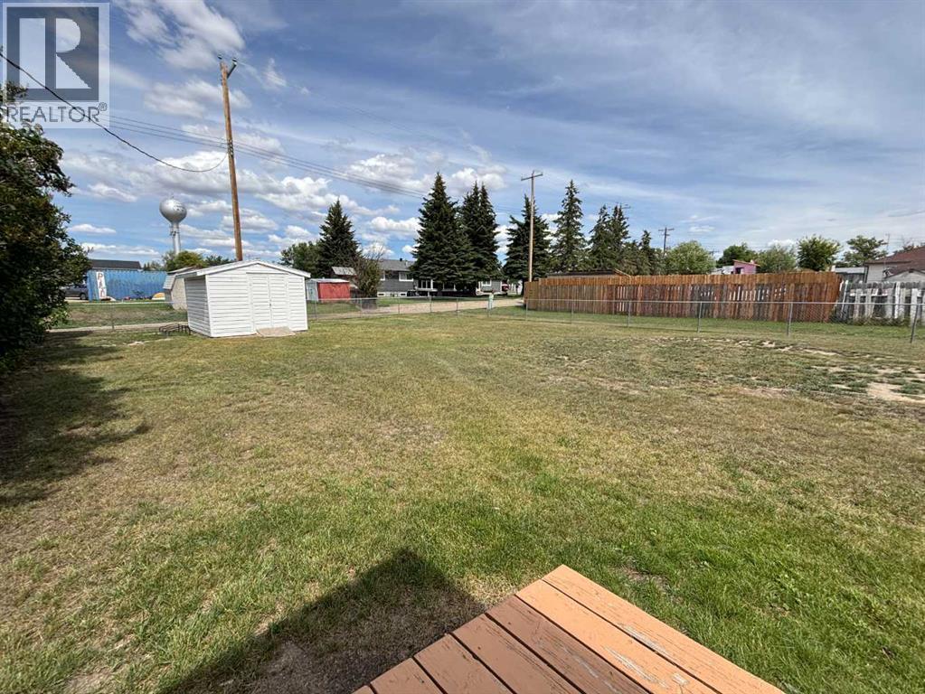 307 Centre Avenue, Coutts, Alberta  T0K 0N0 - Photo 21 - A2286761