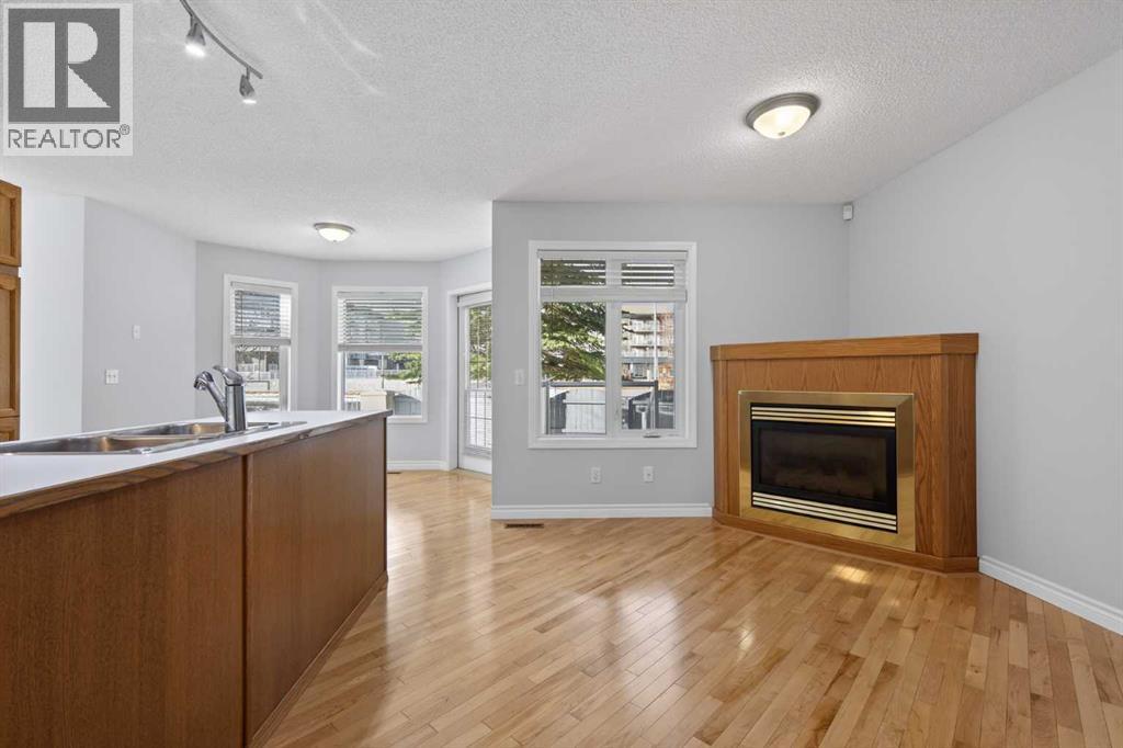 88 Scenic Gardens Nw, Calgary, Alberta T3L 1Y6 - Photo 6 - A2293812