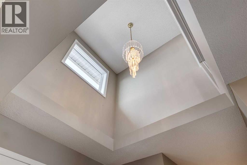 331 Sierra Madre Court SW, Calgary, Alberta  T3H 3G7 - Photo 25 - A2299948