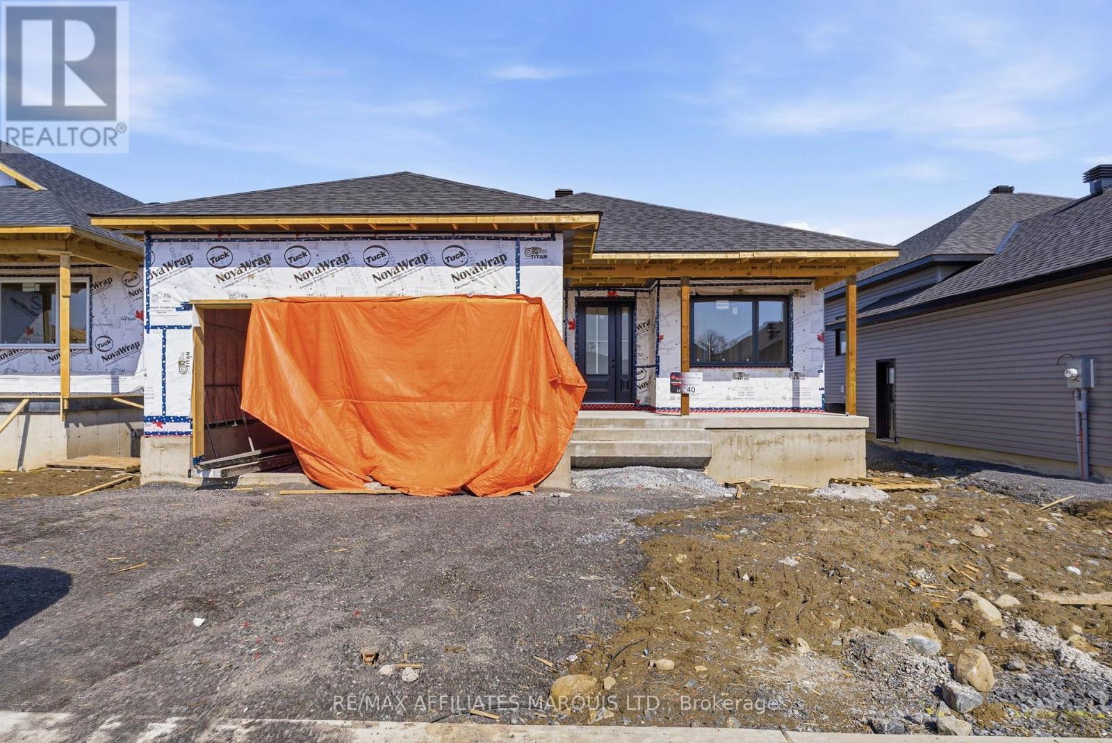 75 Forrester Way, South Stormont, Ontario  K0C 1P0 - Photo 2 - X12981754