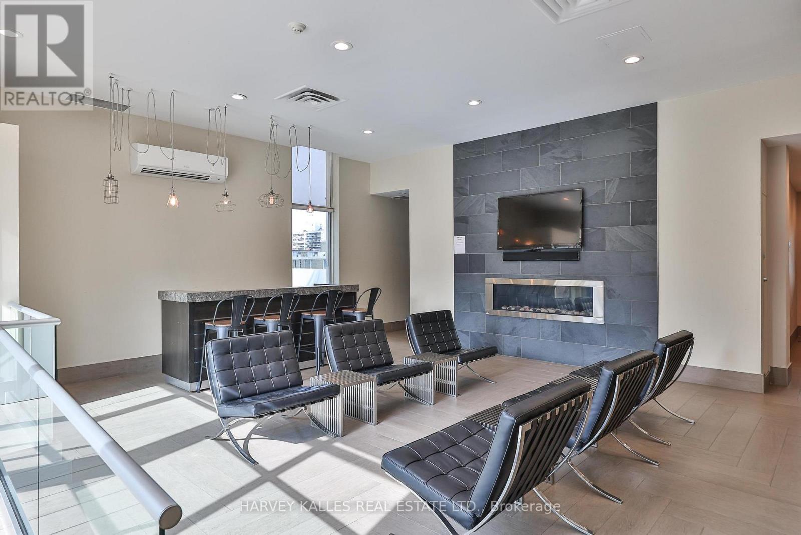 412 - 188 Eglinton Avenue E, Toronto, Ontario  M4P 2X7 - Photo 21 - C12963656