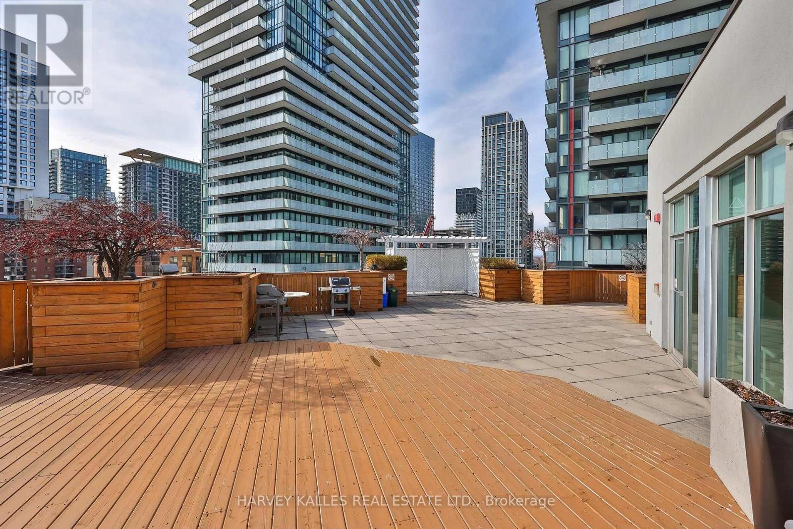 412 - 188 Eglinton Avenue E, Toronto, Ontario  M4P 2X7 - Photo 24 - C12963656