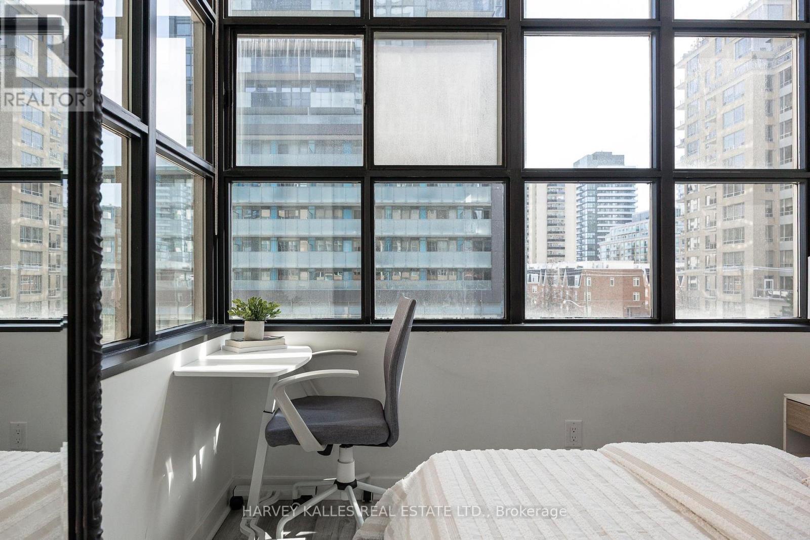 412 - 188 Eglinton Avenue E, Toronto, Ontario  M4P 2X7 - Photo 15 - C12963656