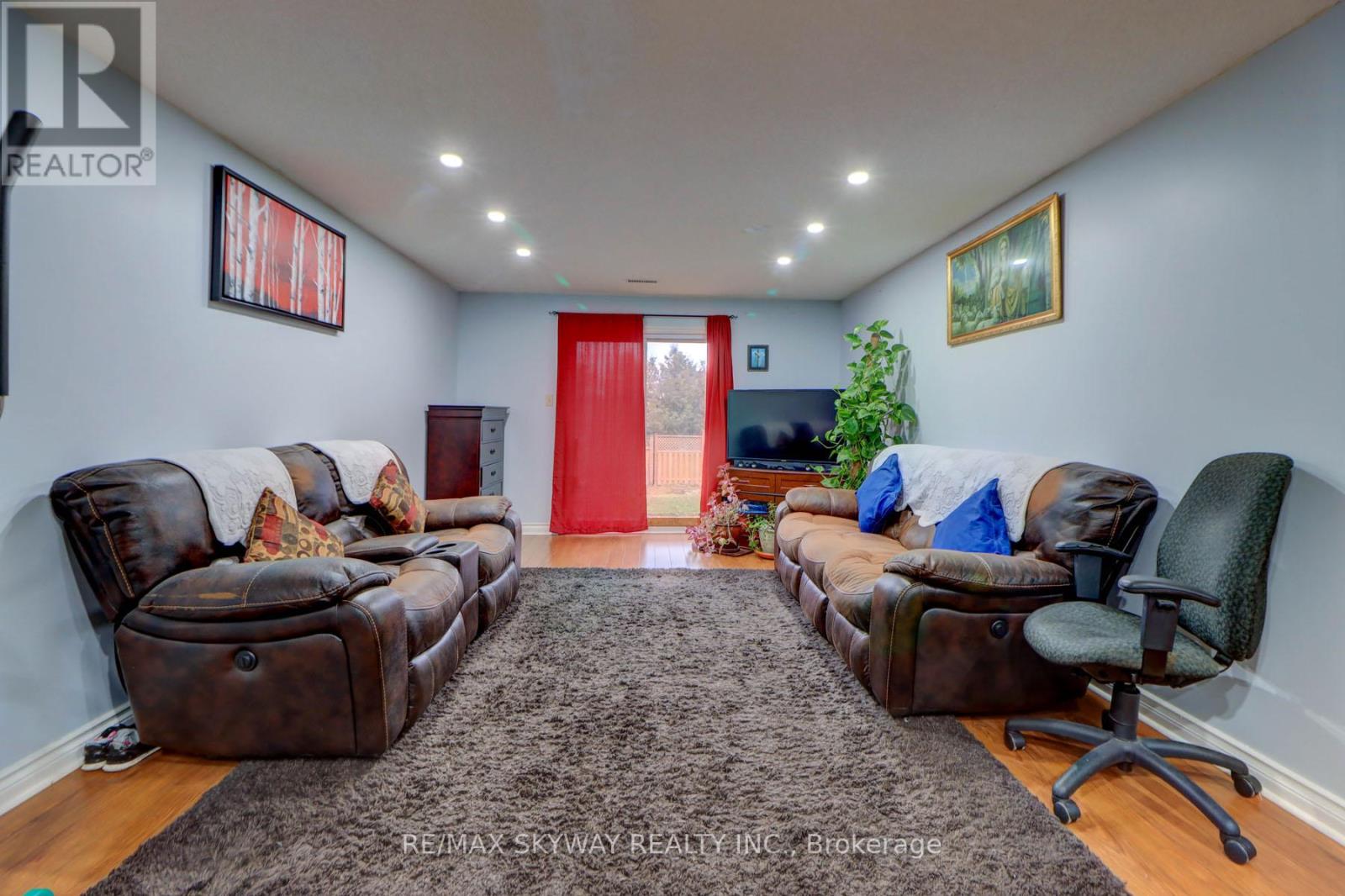 282b Brock Street W, Uxbridge, Ontario  L9P 1G1 - Photo 24 - N12979352