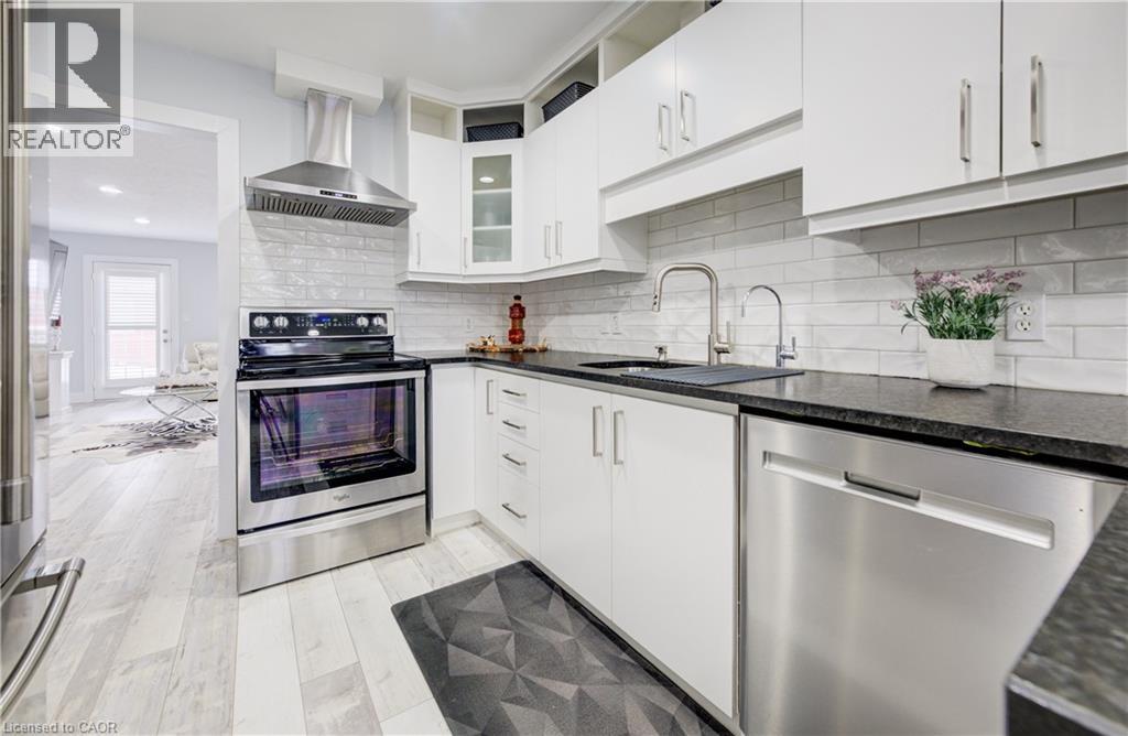 10 Isherwood Avenue Unit# 18, Cambridge, Ontario  N1R 8L5 - Photo 15 - 40814579