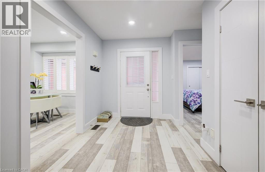 10 Isherwood Avenue Unit# 18, Cambridge, Ontario  N1R 8L5 - Photo 3 - 40814579