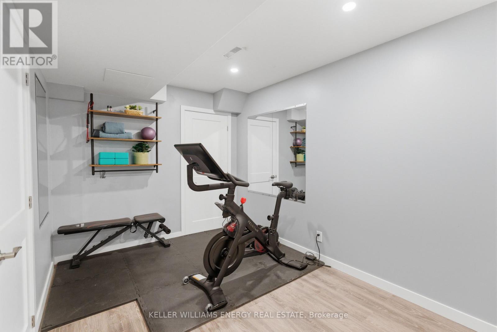 1698 Woodgate Trail, Oshawa, Ontario L1G 8B4 - Photo 23 - E12981756