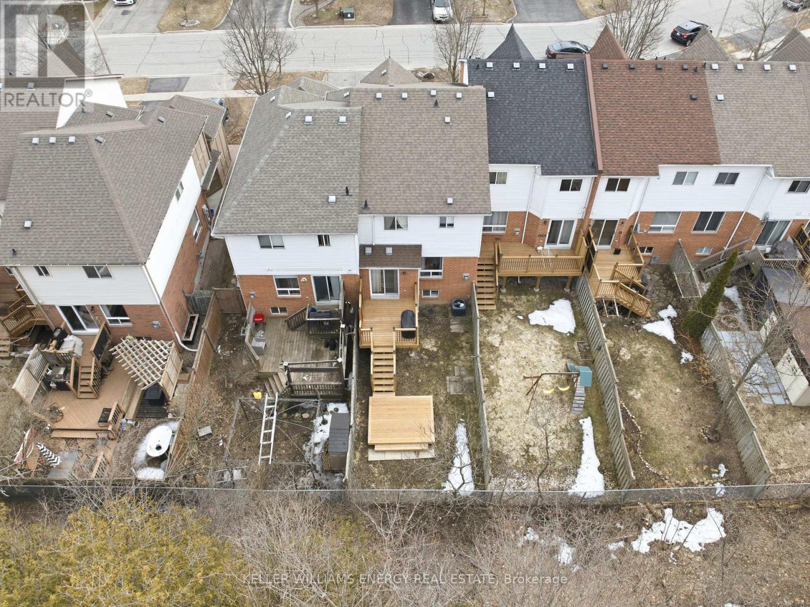 1698 Woodgate Trail, Oshawa, Ontario L1G 8B4 - Photo 33 - E12981756