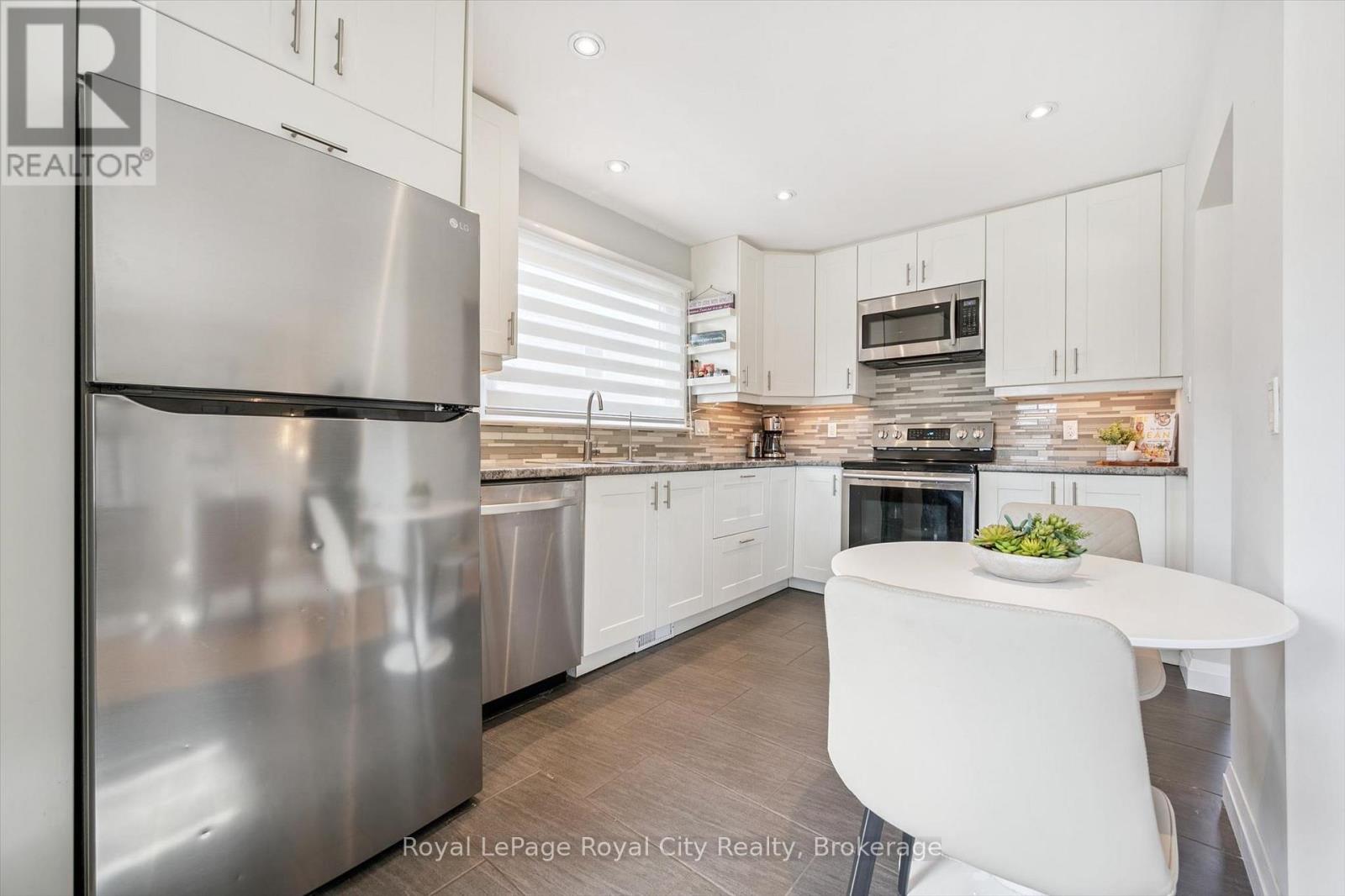 103 William Street, Guelph, Ontario  N1E 5G2 - Photo 9 - X12981714