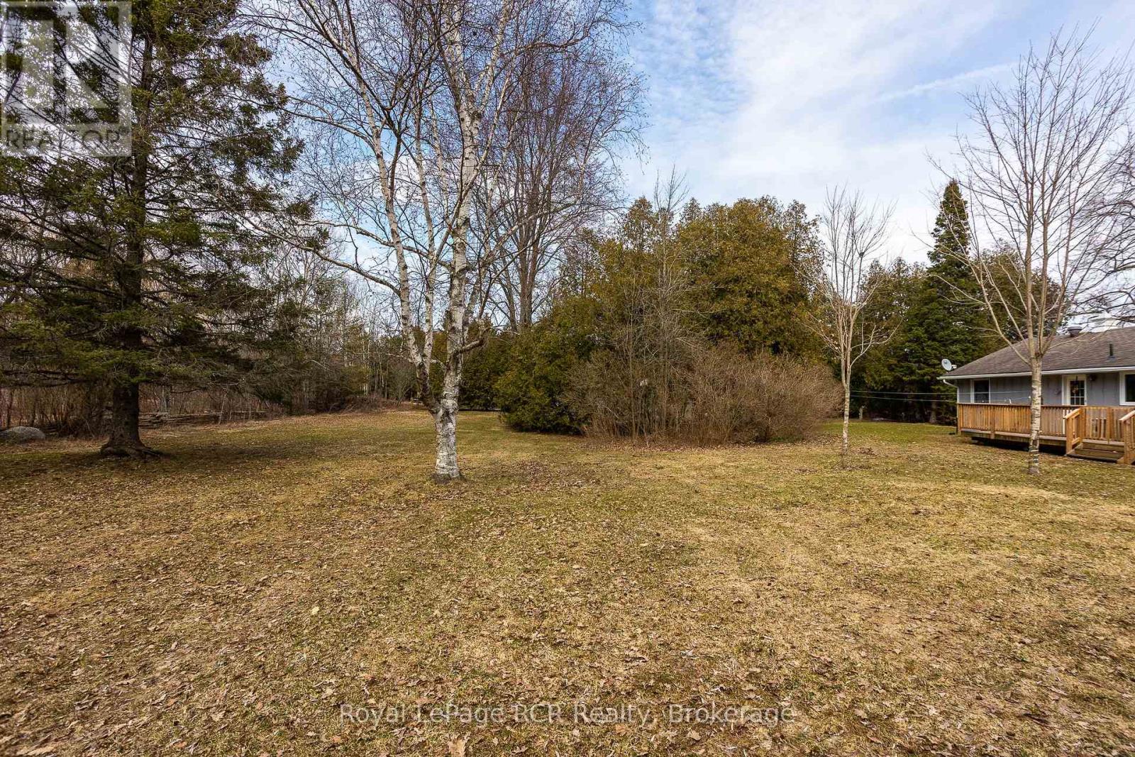 406 Balmy Beach Road, Georgian Bluffs, Ontario  N4K 5N4 - Photo 44 - X12981798