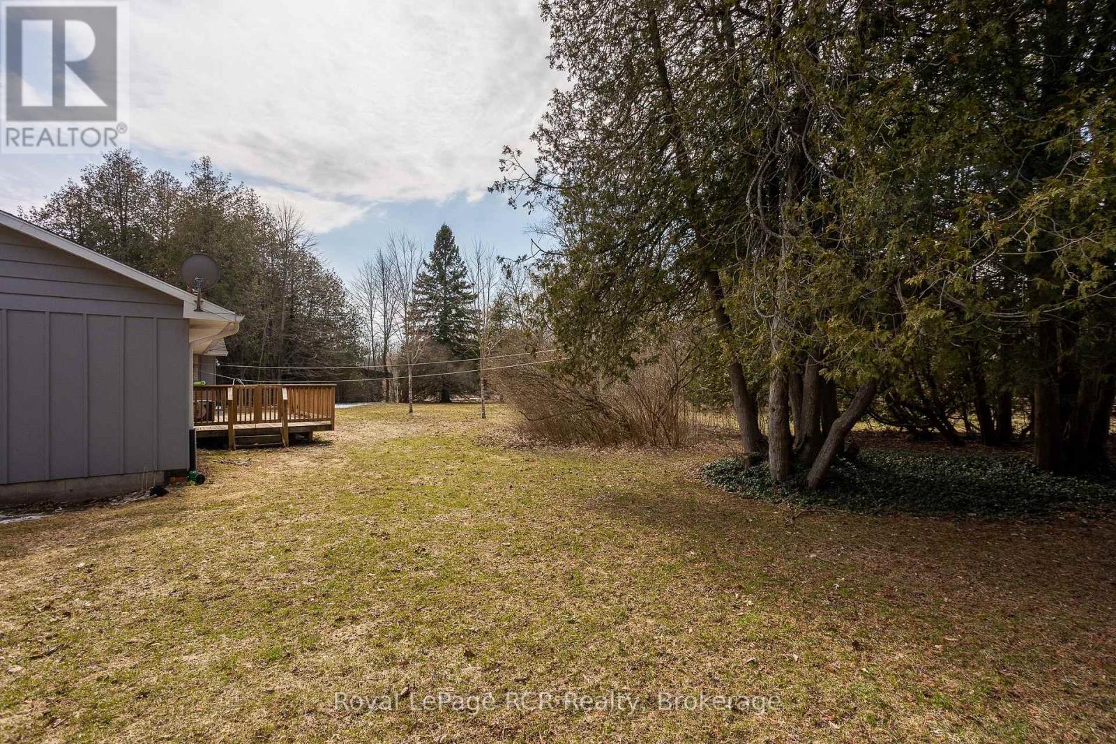 406 Balmy Beach Road, Georgian Bluffs, Ontario  N4K 5N4 - Photo 45 - X12981798