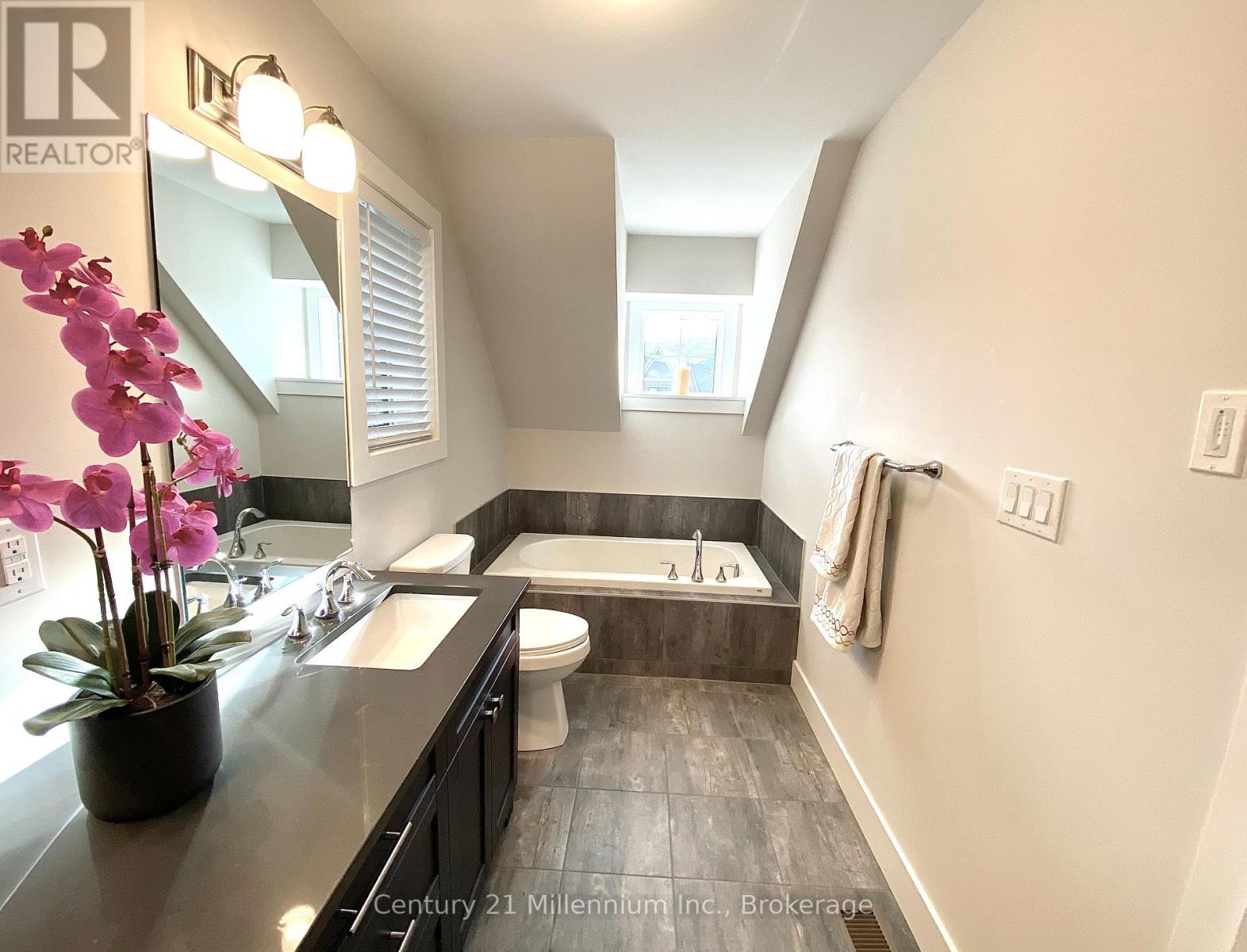 158 Red Pine Street, Blue Mountains, Ontario  L9Y 0Z3 - Photo 17 - X12981870