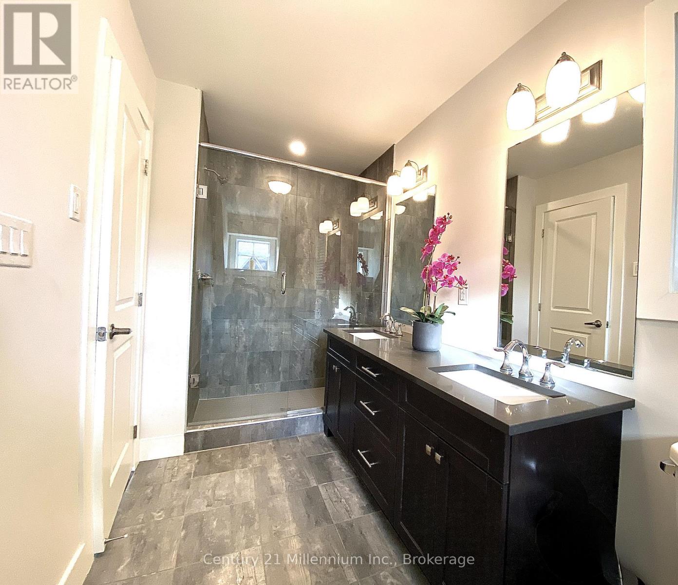 158 Red Pine Street, Blue Mountains, Ontario  L9Y 0Z3 - Photo 18 - X12981870