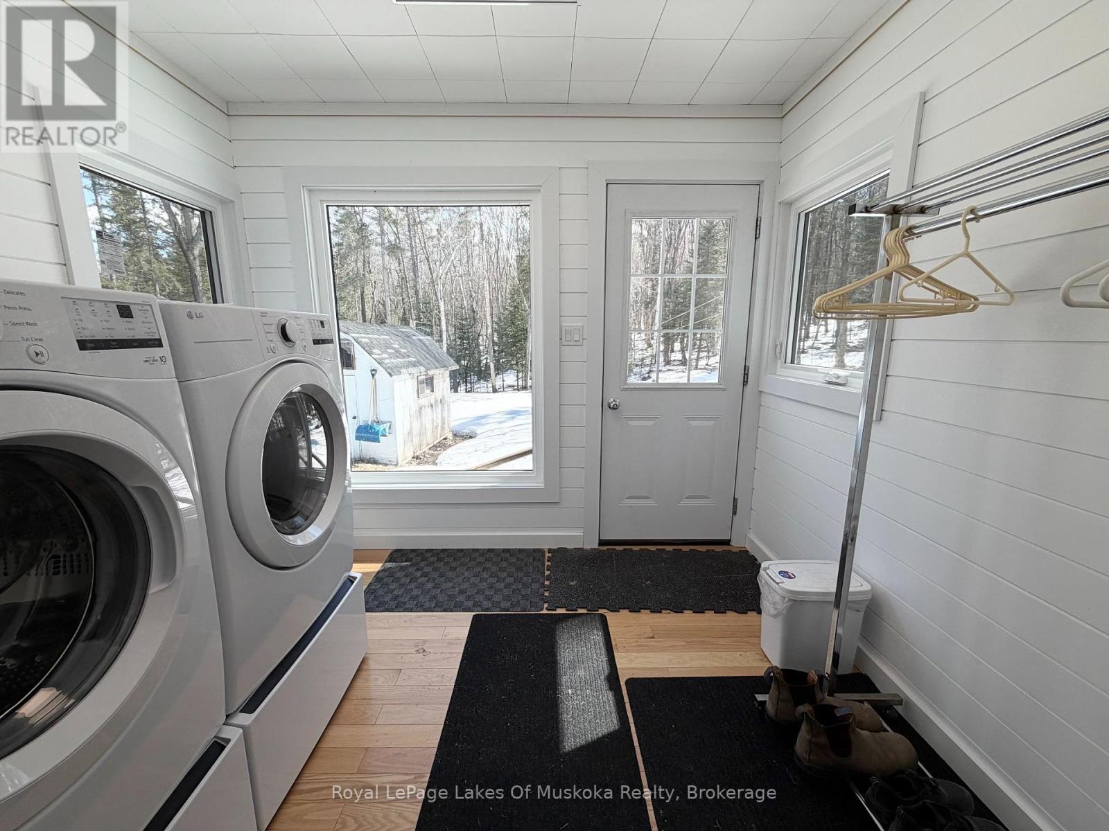 265 Chub Lake Road, Huntsville, Ontario  P1H 1S4 - Photo 6 - X12981874