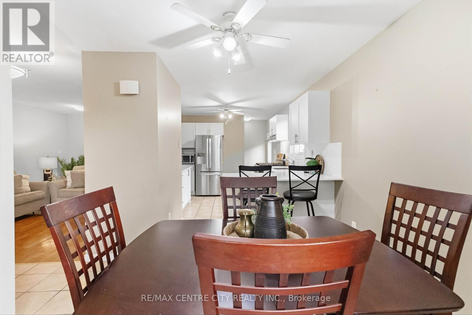 1850 Purcell Drive, London East, Ontario  N5W 6E3 - Photo 16 - X12981722