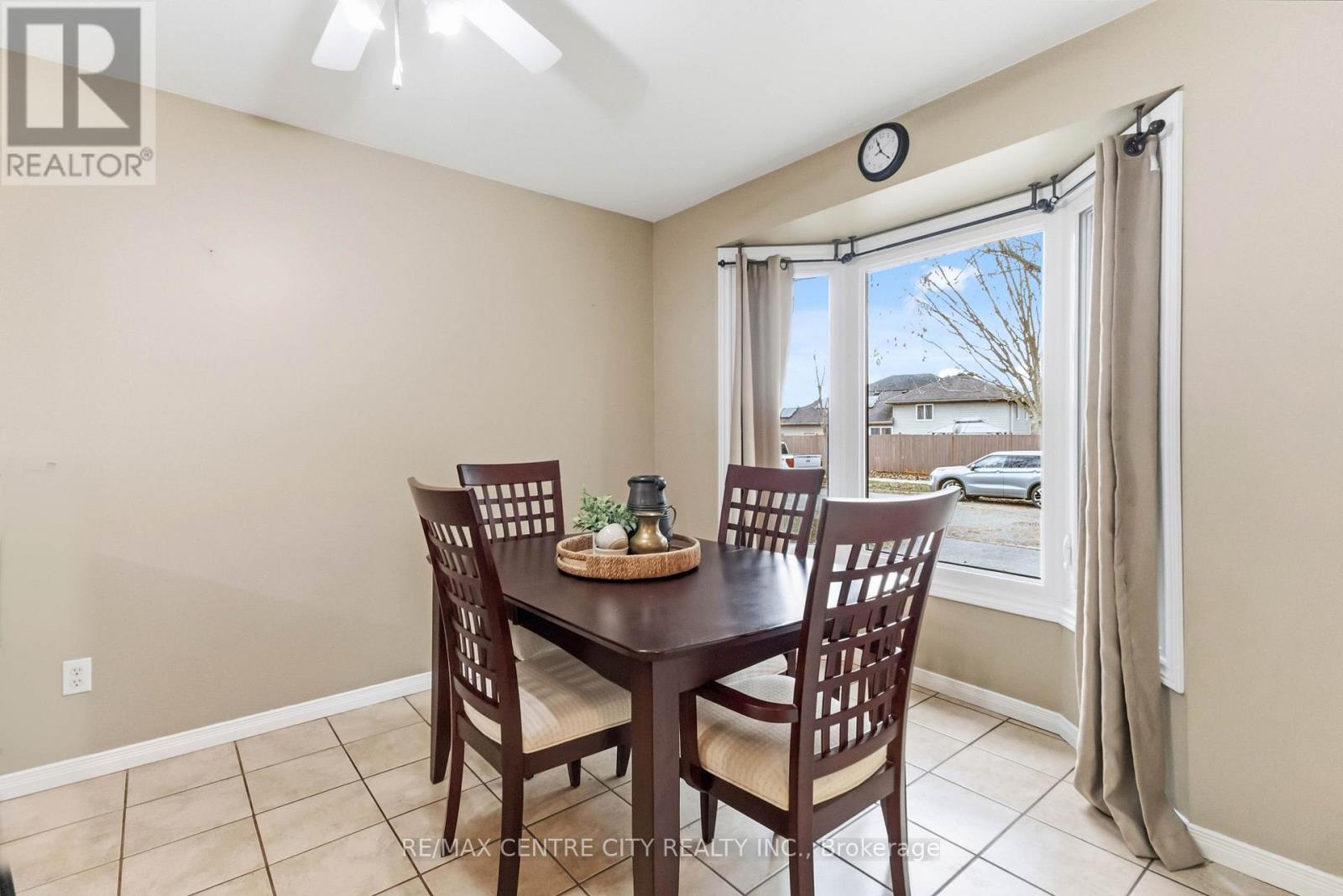 1850 Purcell Drive, London East, Ontario  N5W 6E3 - Photo 19 - X12981722