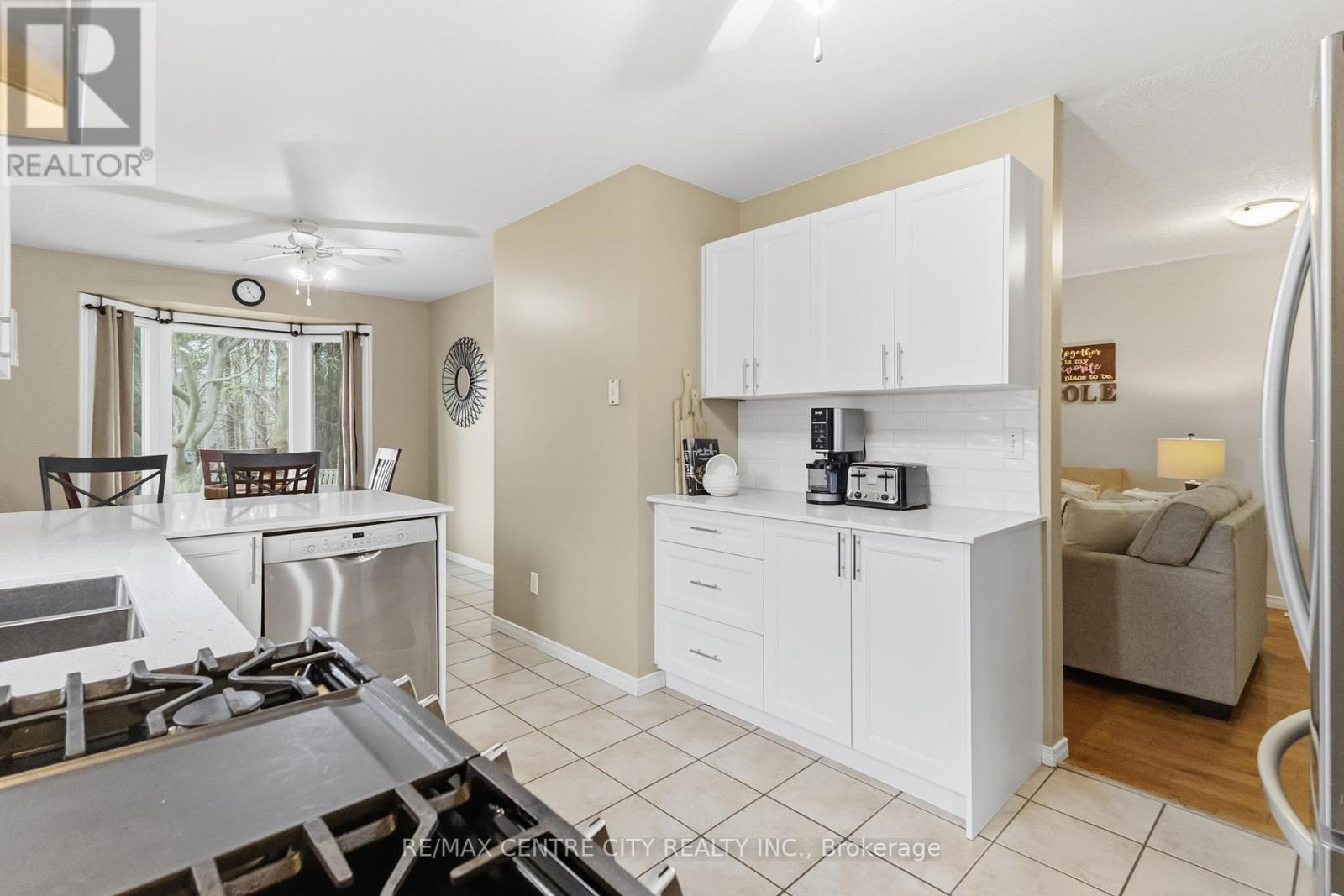 1850 Purcell Drive, London East, Ontario  N5W 6E3 - Photo 22 - X12981722