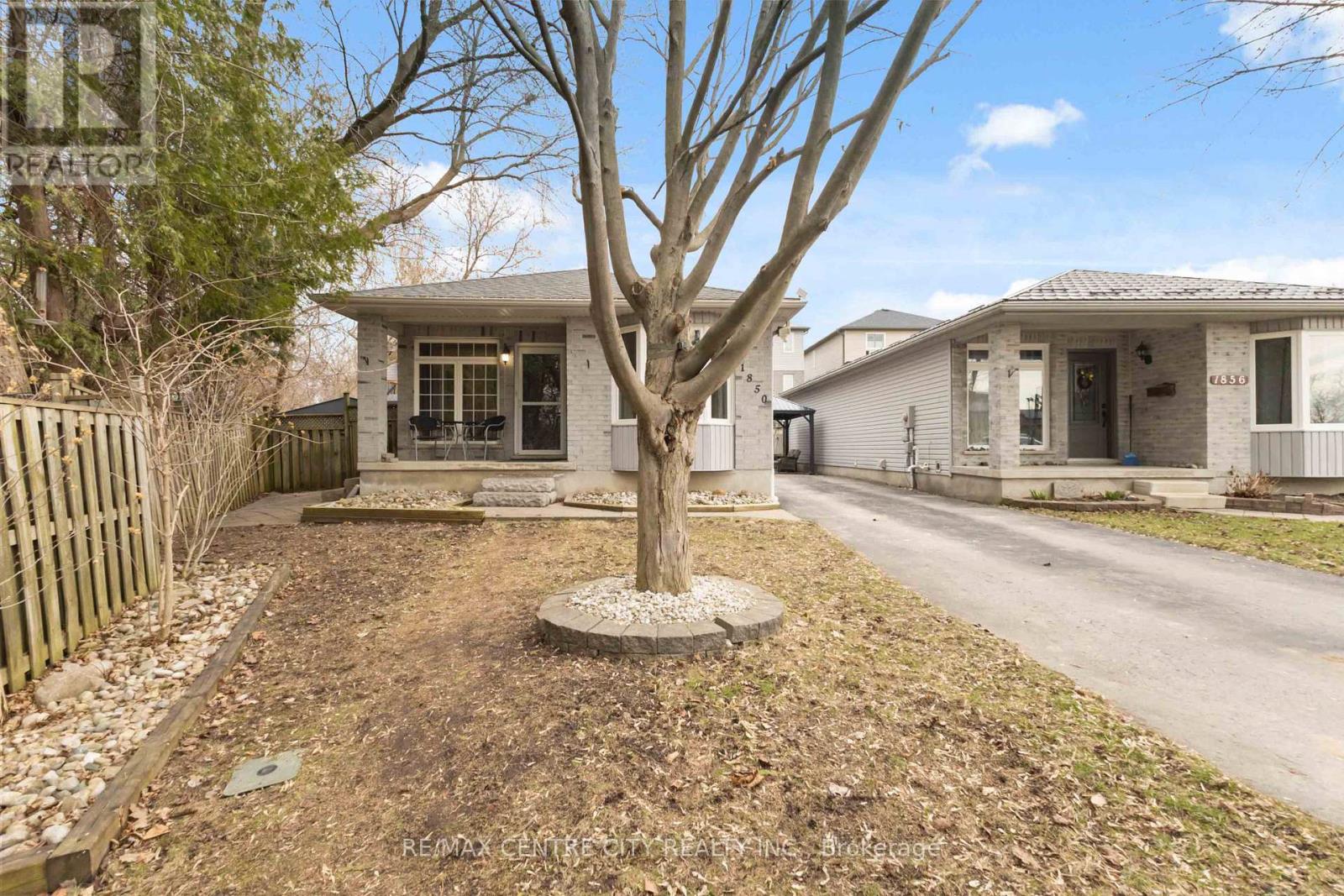 1850 Purcell Drive, London East, Ontario  N5W 6E3 - Photo 4 - X12981722