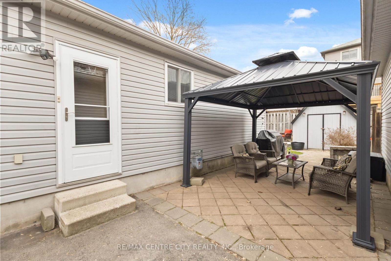 1850 Purcell Drive, London East, Ontario  N5W 6E3 - Photo 41 - X12981722