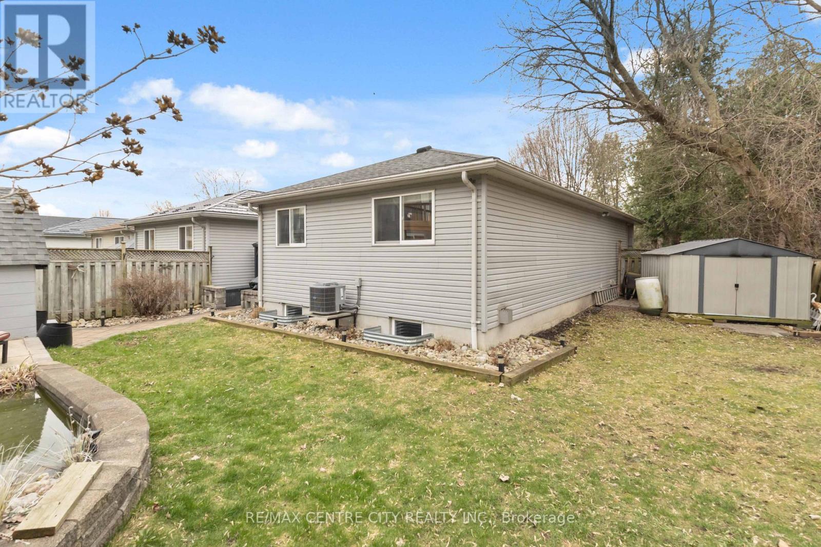 1850 Purcell Drive, London East, Ontario  N5W 6E3 - Photo 46 - X12981722