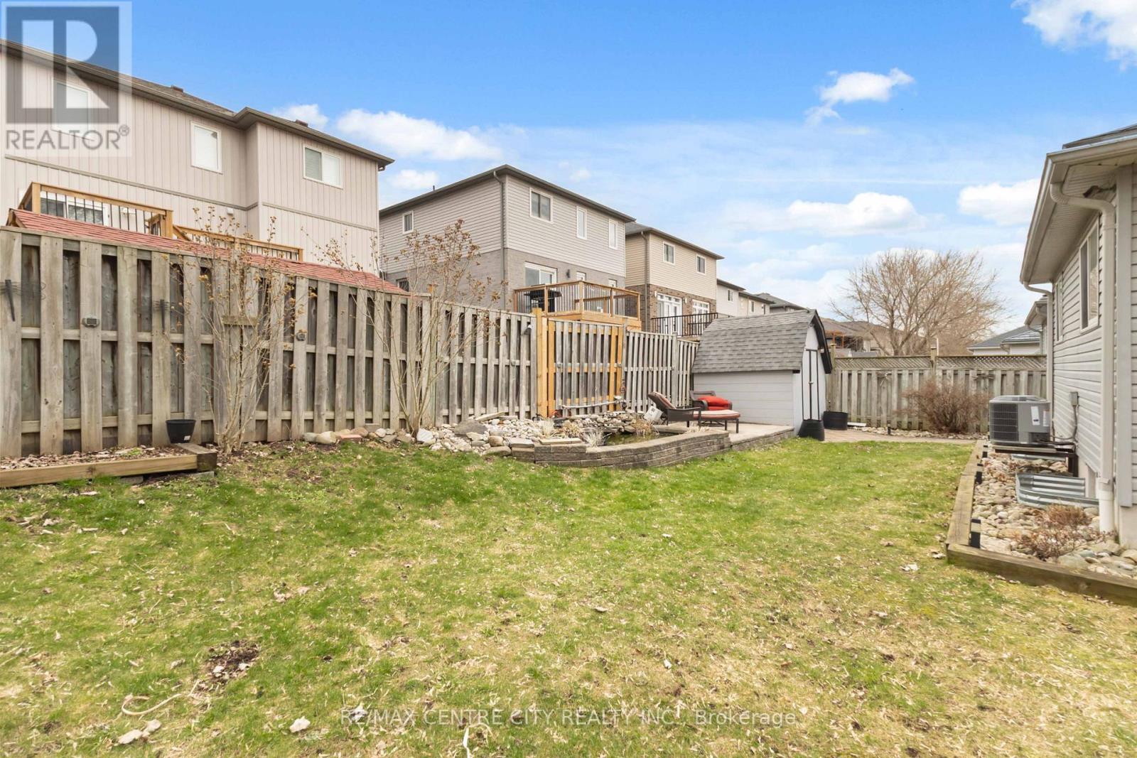 1850 Purcell Drive, London East, Ontario  N5W 6E3 - Photo 47 - X12981722