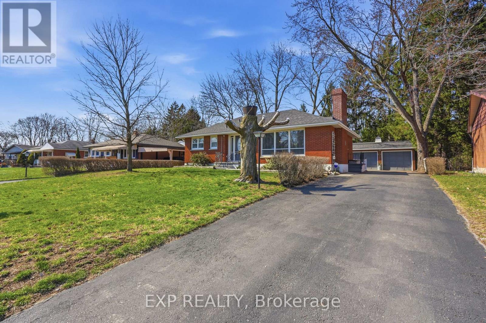 117 LAURENTIAN DRIVE N, London East, Ontario