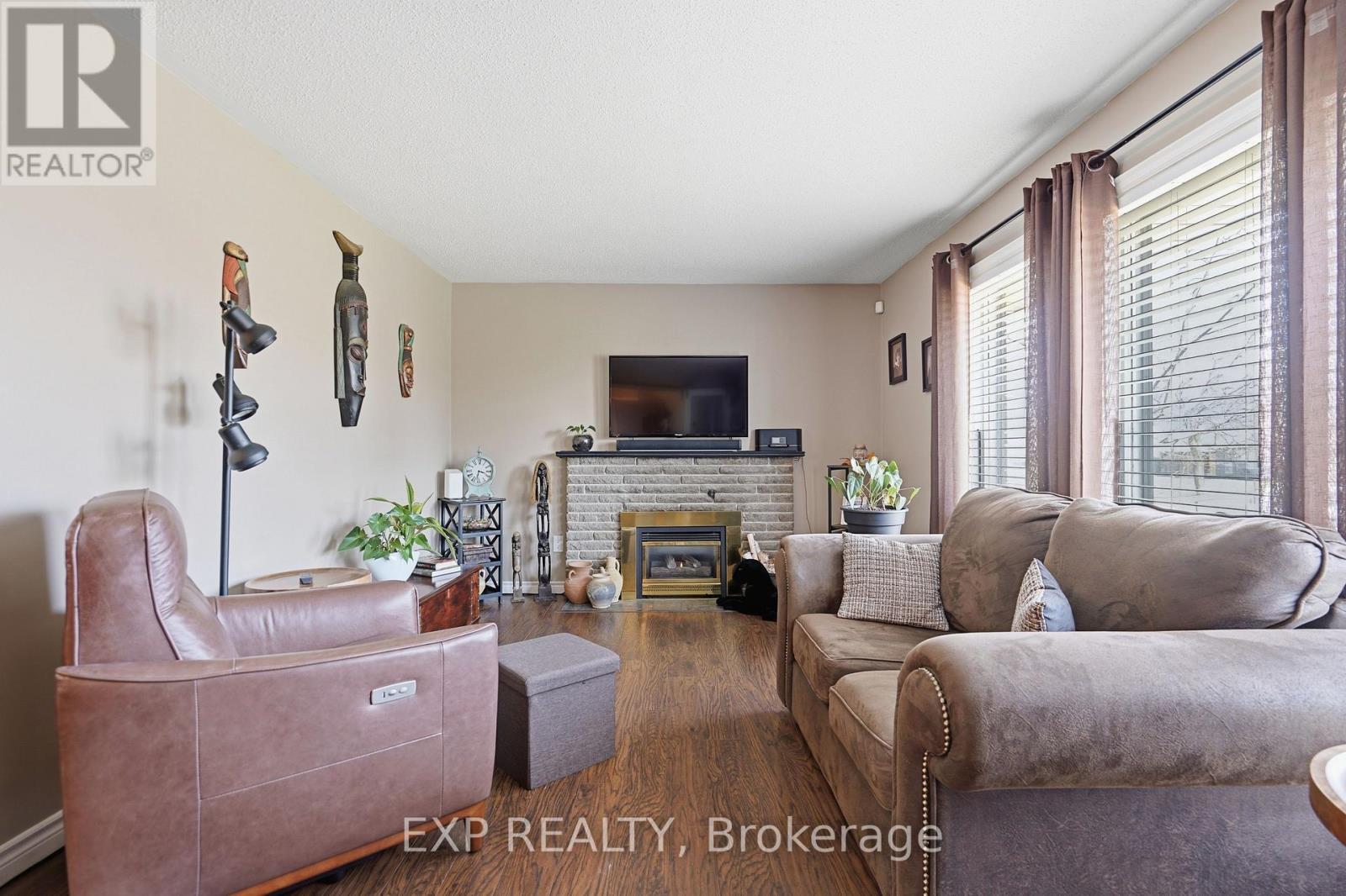 117 Laurentian Drive N, London East, Ontario  N5W 1P1 - Photo 5 - X12981826