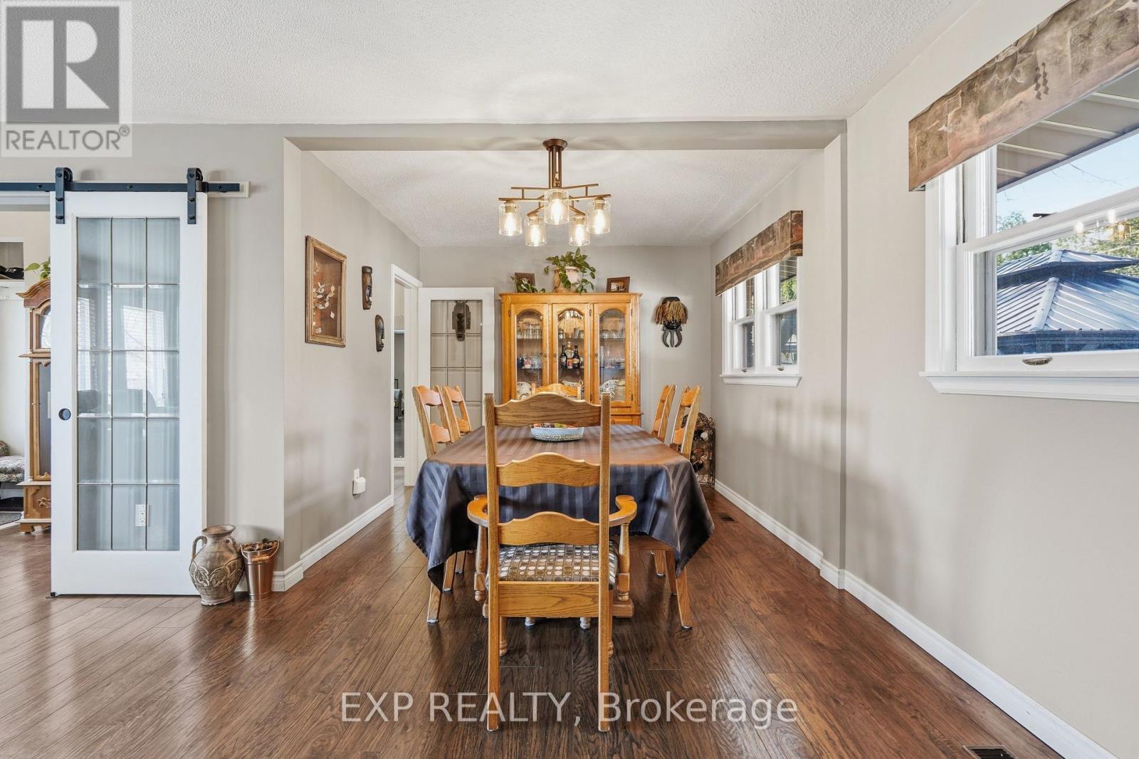 117 Laurentian Drive N, London East, Ontario  N5W 1P1 - Photo 9 - X12981826