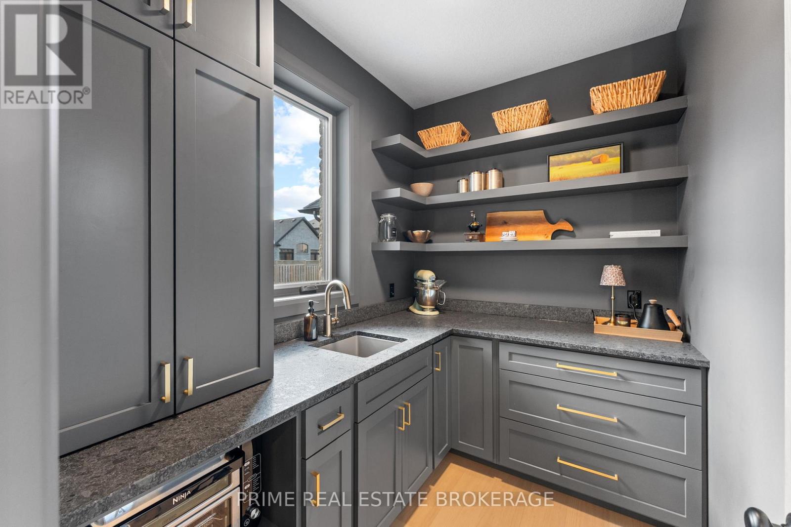 1969 Buroak Crescent, London North, Ontario  N6G 3X9 - Photo 21 - X12981834