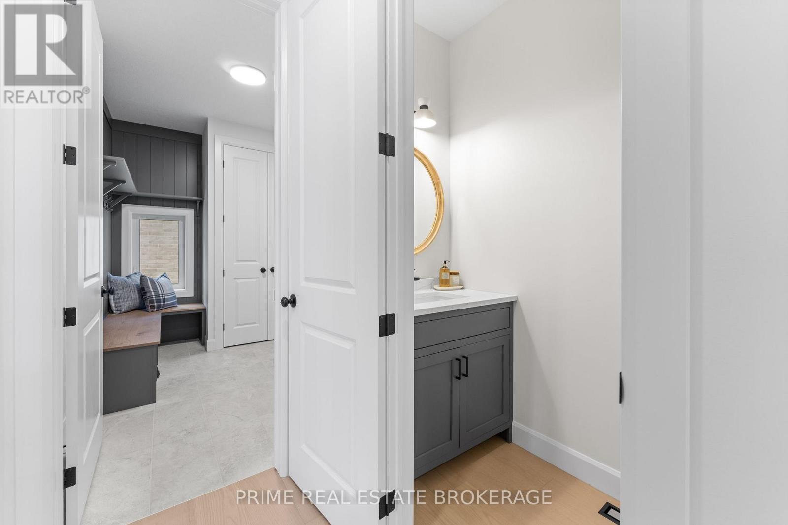 1969 Buroak Crescent, London North, Ontario  N6G 3X9 - Photo 22 - X12981834