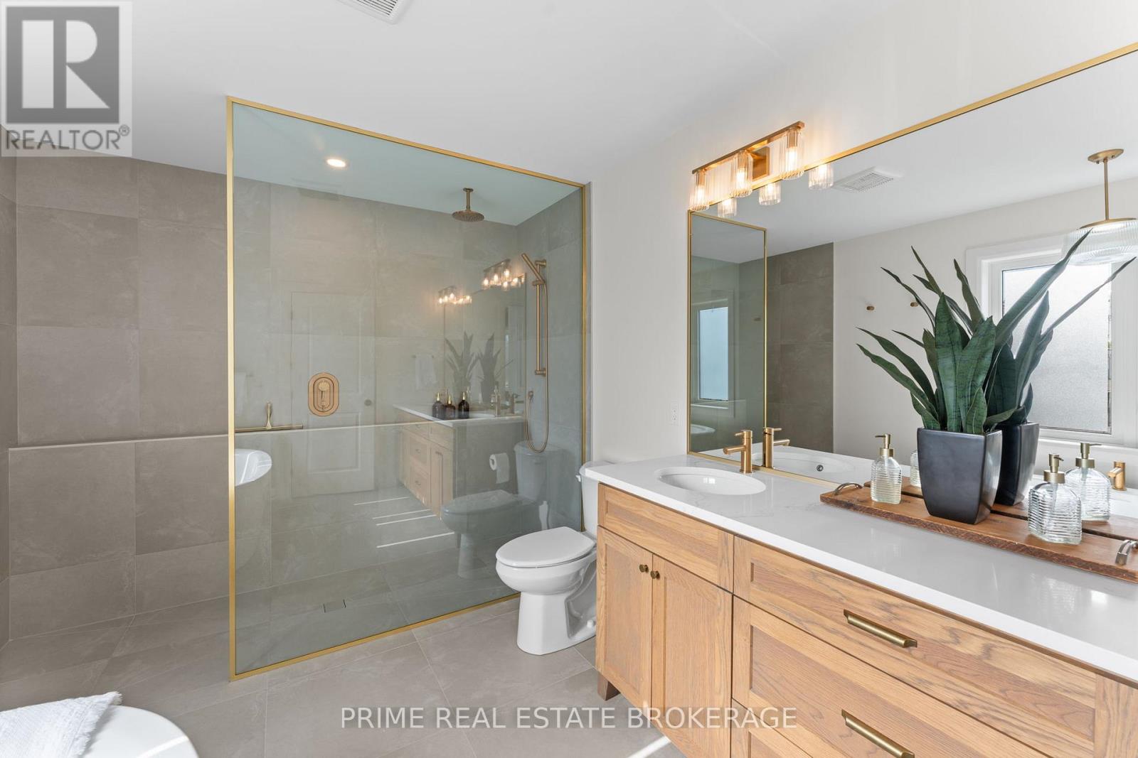 1969 Buroak Crescent, London North, Ontario  N6G 3X9 - Photo 26 - X12981834