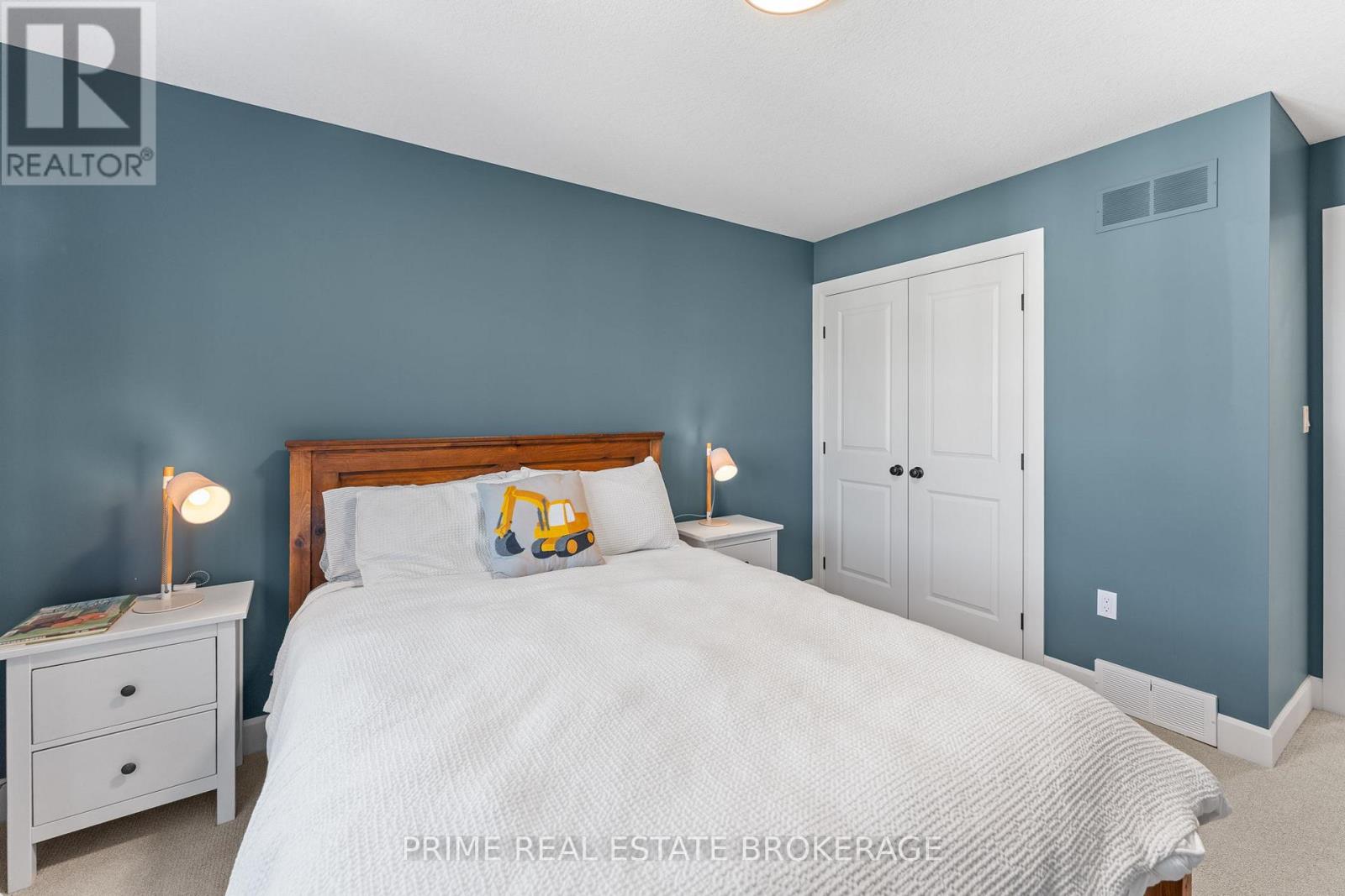 1969 Buroak Crescent, London North, Ontario  N6G 3X9 - Photo 34 - X12981834