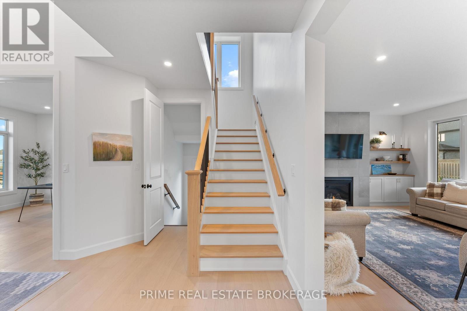 1969 Buroak Crescent, London North, Ontario  N6G 3X9 - Photo 9 - X12981834