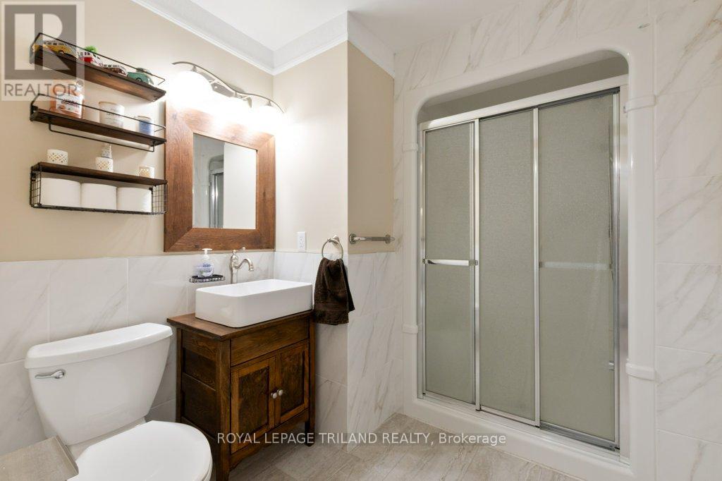 51218 Nova Scotia Line, Malahide, Ontario  N5H 2R2 - Photo 12 - X12981868