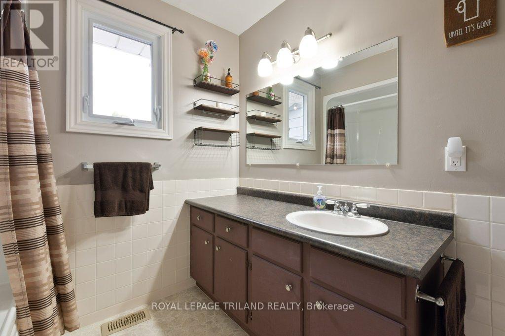 51218 Nova Scotia Line, Malahide, Ontario  N5H 2R2 - Photo 26 - X12981868