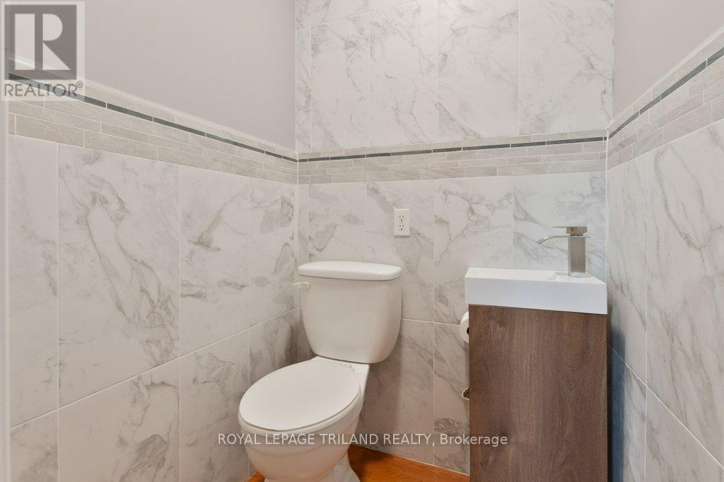 51218 Nova Scotia Line, Malahide, Ontario  N5H 2R2 - Photo 31 - X12981868