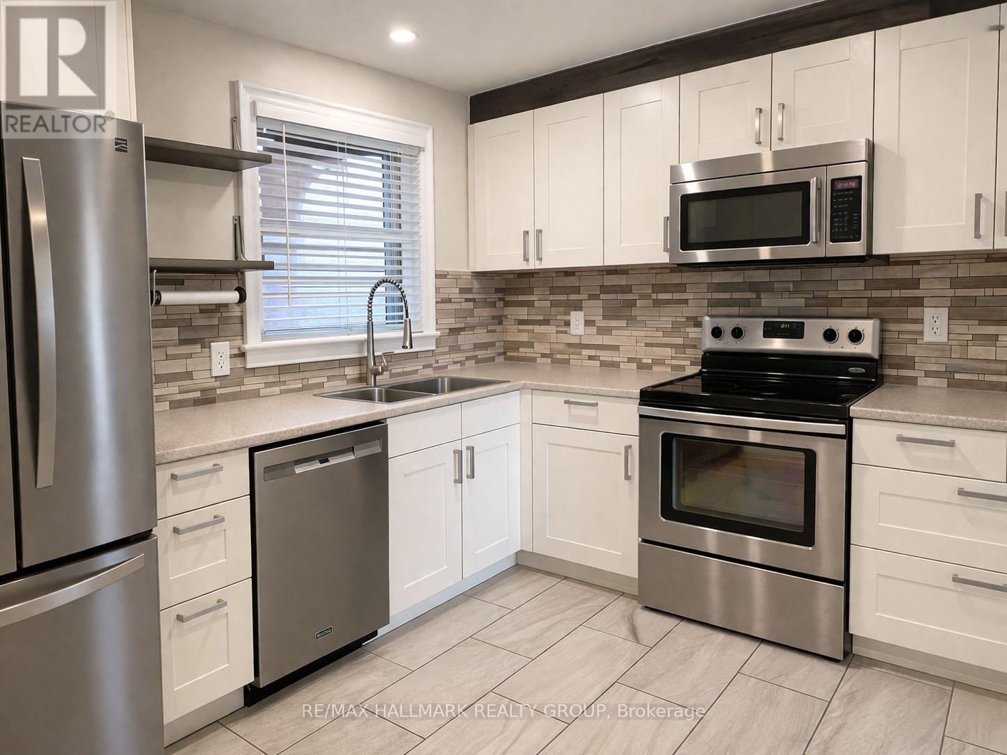 1 - 86 Gilchrist Avenue, Ottawa, Ontario  K1Y 0M8 - Photo 5 - X12981748